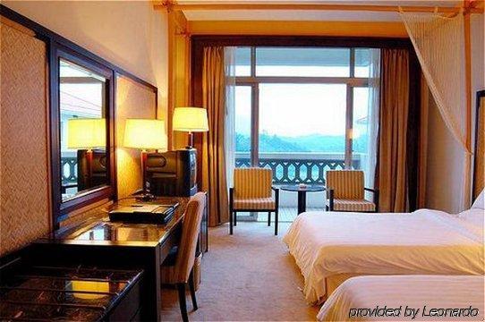 Merryland Resort Kujlin Szoba fotó