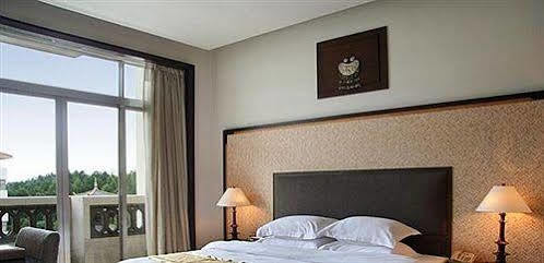 Merryland Resort Kujlin Kültér fotó